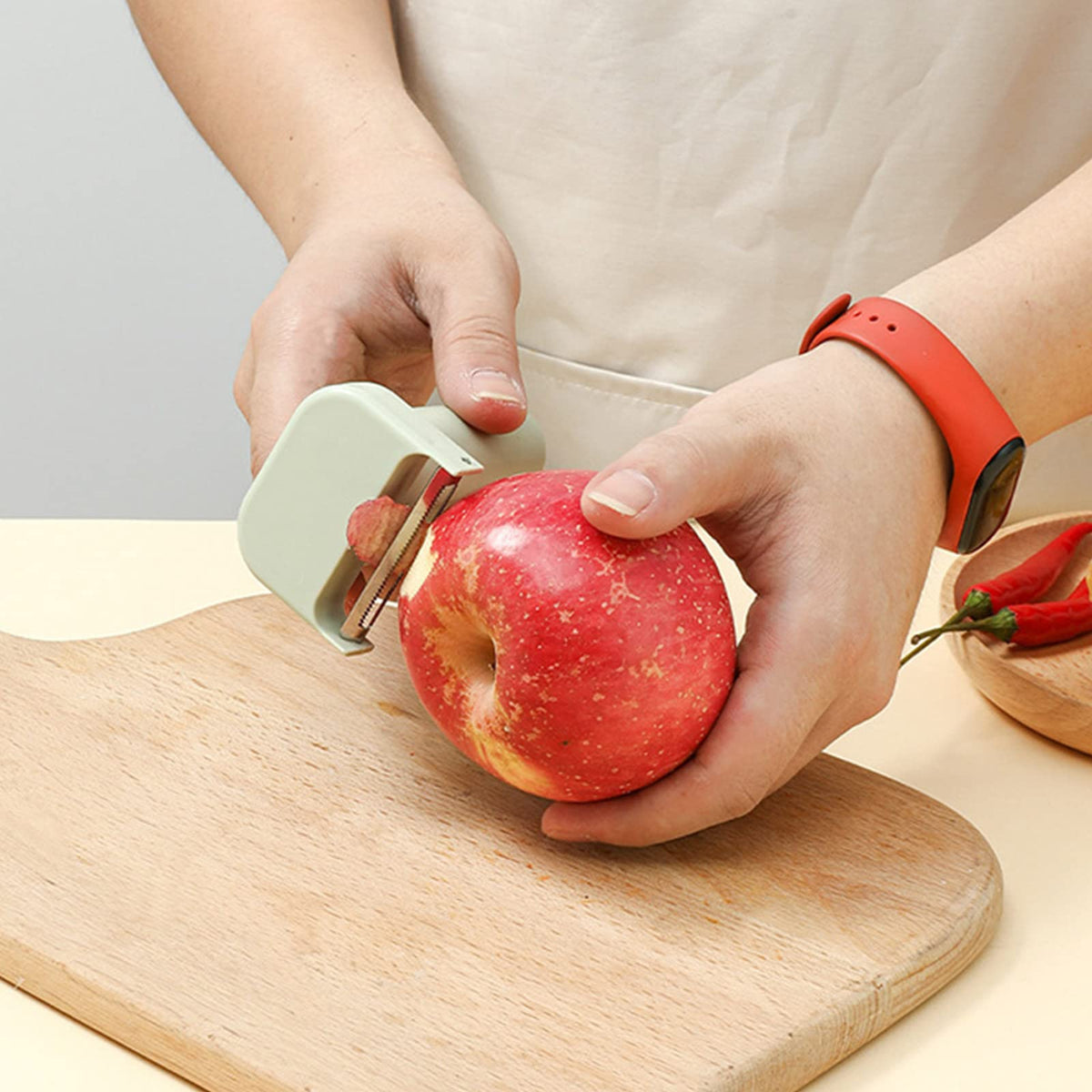 4 in 1 Handheld Electric Vegetable Cutter Set Q933