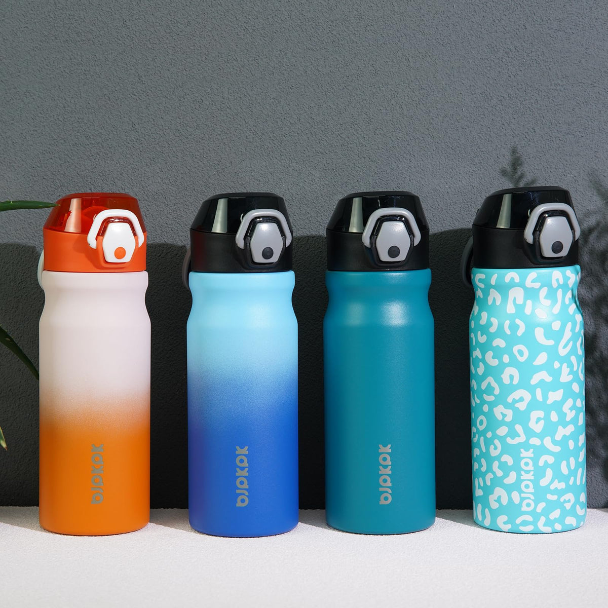 18 oz Insulated Stainless Water Bottle with Straw & Handle U14351